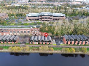 Photo 10- click for photo gallery